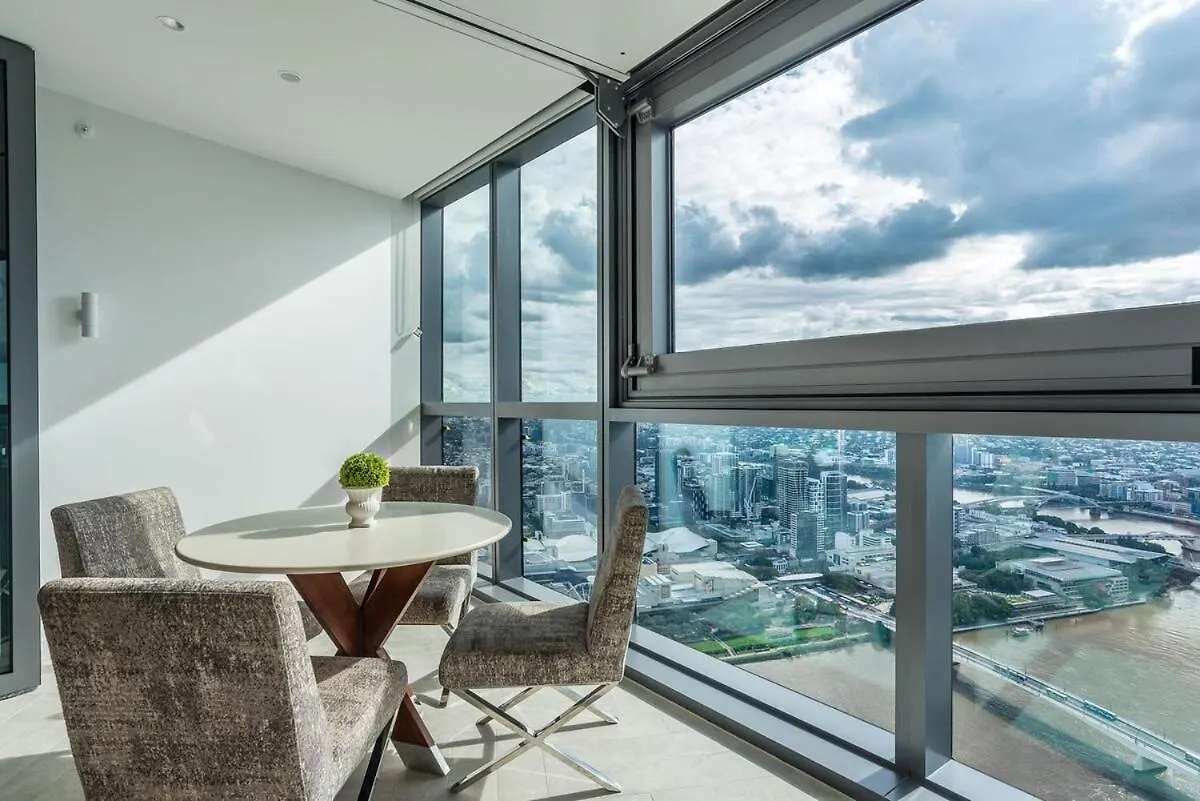 River View Central Brisbane 2-Bedroom Apartment
